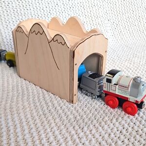 Wooden Train Tunnel Playset Kit with Trains